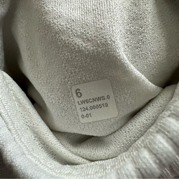 Lululemon Ribbed Softstreme Zip-Leg High-Rise Cropped Pants 25" - Size 6 - Picture 13 of 14